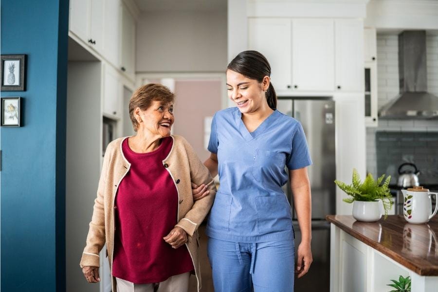 A private duty nurse and her elderly client with PD